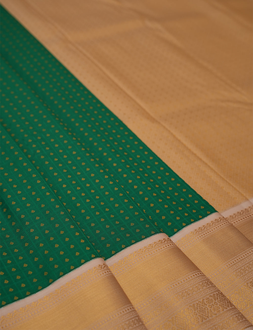 Emerald Green Soft Semi Silk Kanjivaram Saree with Pastel Pink Korvai Zari Border