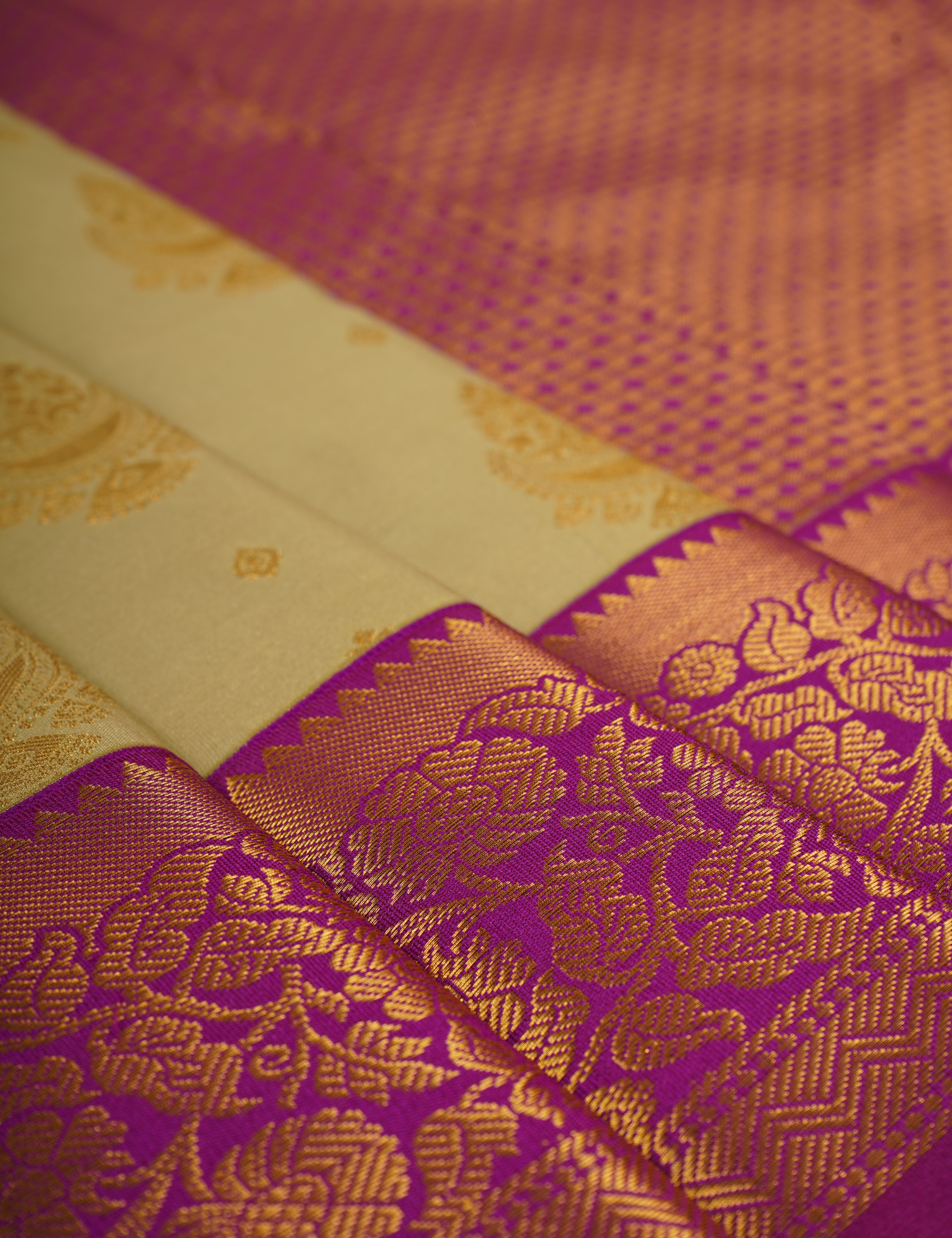 Cardamom Green Soft Kanchipuram Semi Silk Saree with Magenta Border