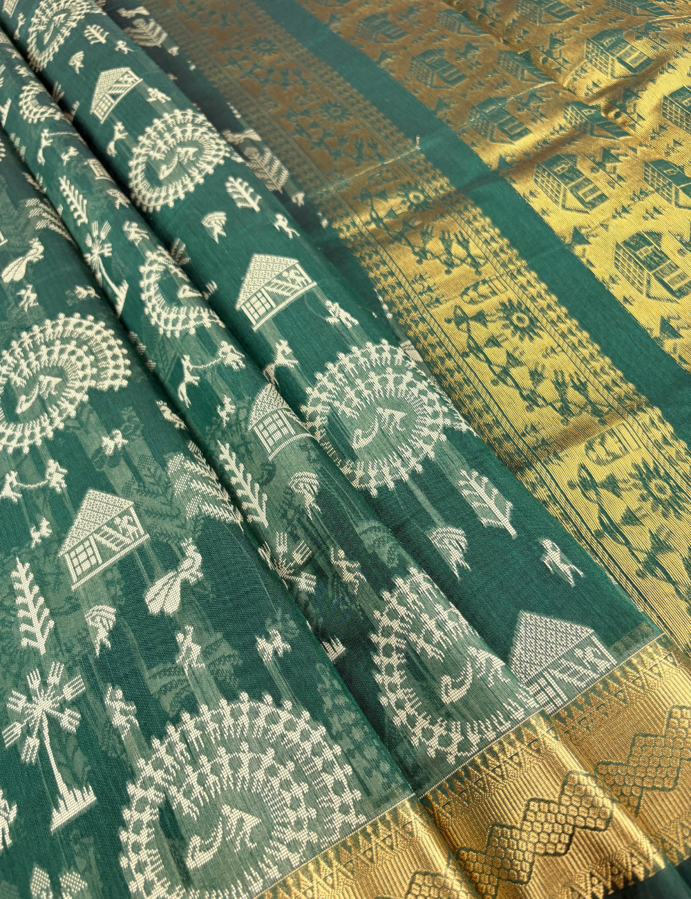 Forest Green Aranya Cotton Saree with Traditional Woven Border