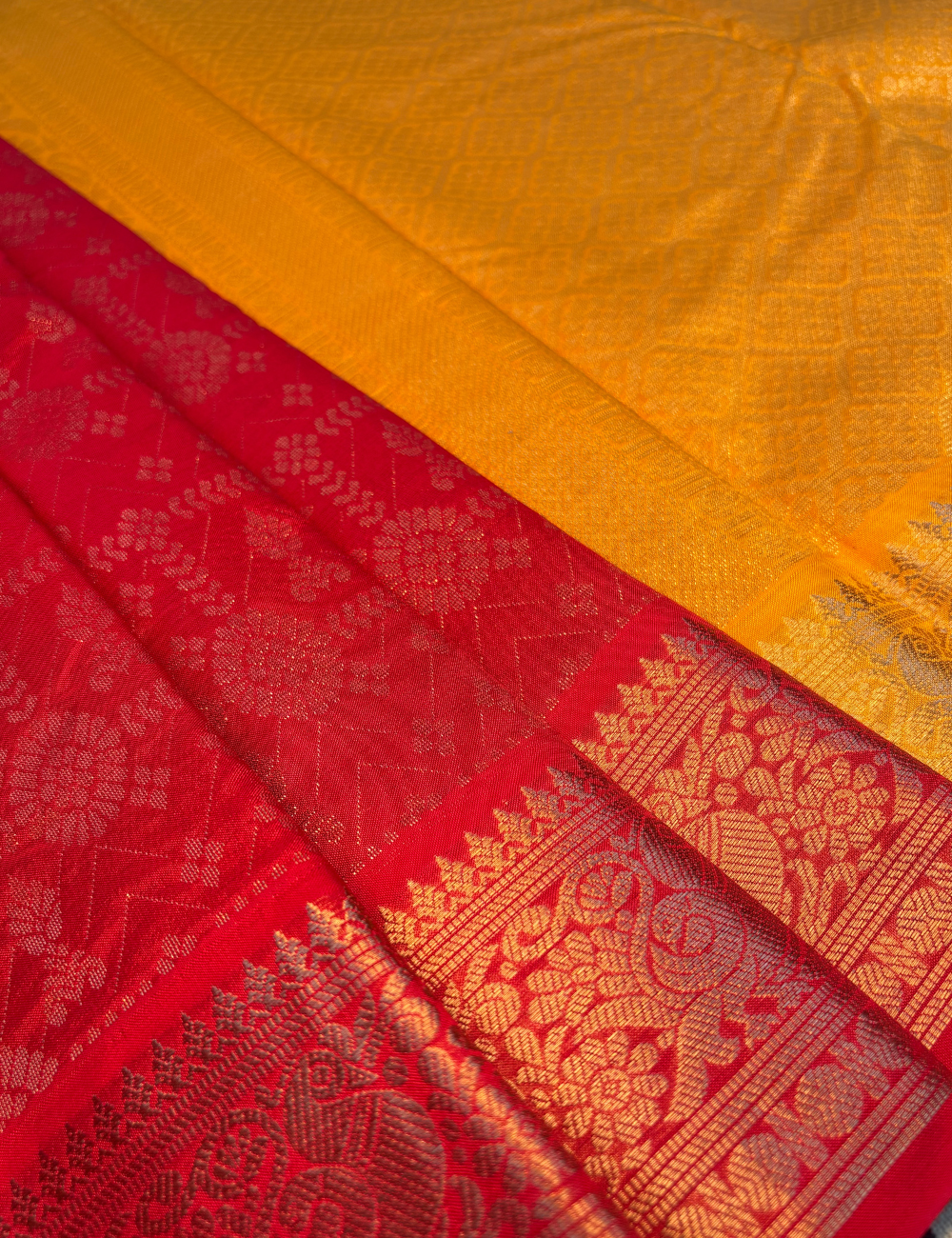 Vibrant Red Kanjivaram Silk Cotton Saree with Gold Floral Zari Weave