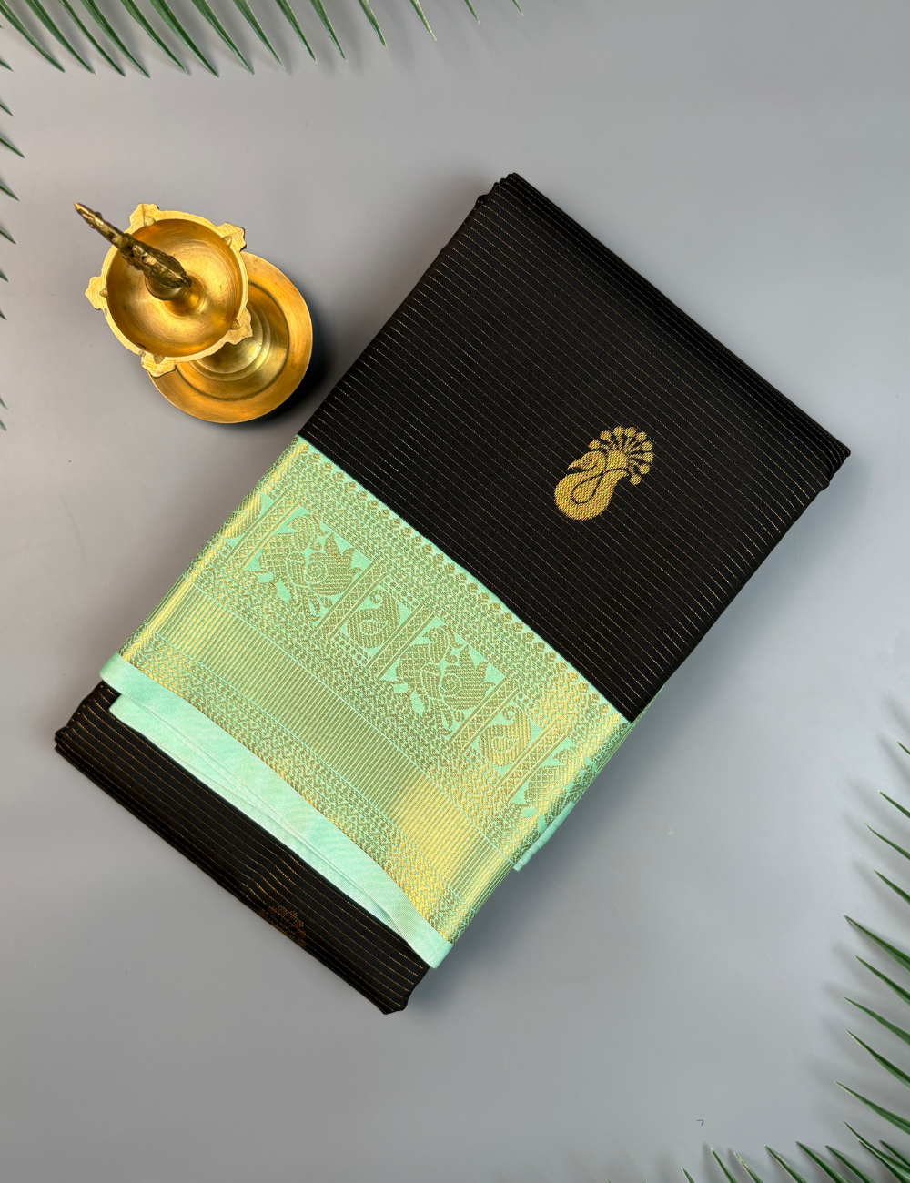 Black Vaira Oosi Soft Semi Silk Kanjivaram Saree With Teal Blue Korvai Zari Border