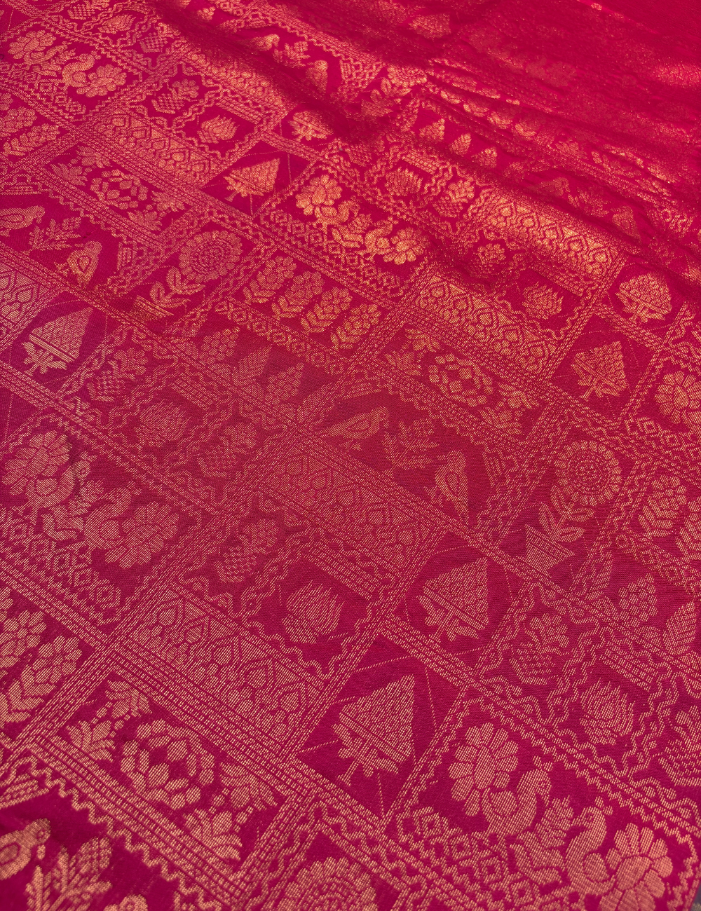 Rose Pink Kanjivaram Silk Cotton Saree with Intricate Gold Zari Floral Weave