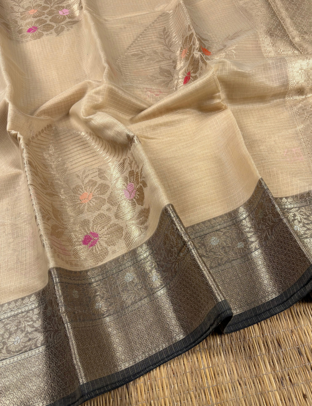 Taupe Beige Maheshwari Cotton Saree with Grey Border