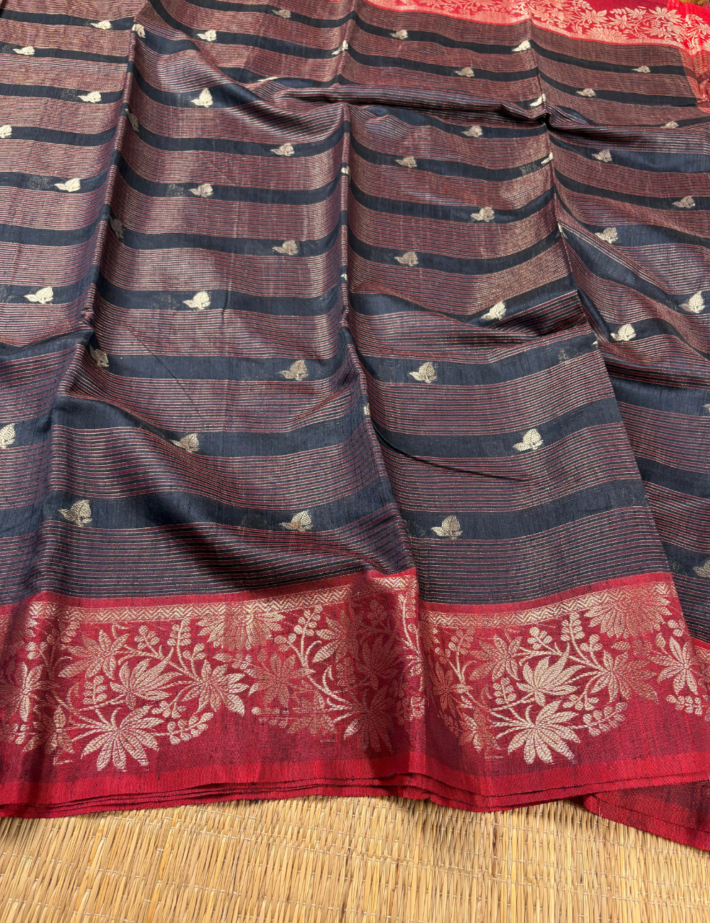 Deep Navy Maheshwari Kota Cotton Saree with floral red border