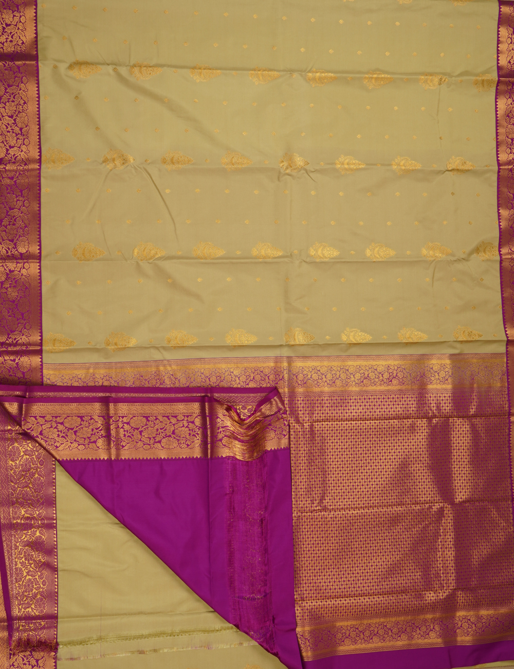 Cardamom Green Soft Kanchipuram Semi Silk Saree with Magenta Border
